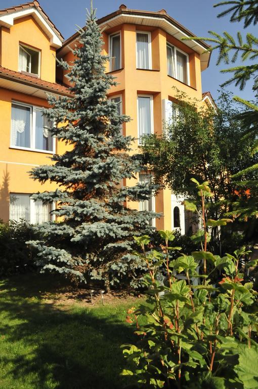 Residenz Saturn Apartment เวบา ภายนอก รูปภาพ