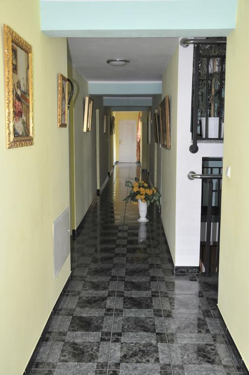 Residenz Saturn Apartment เวบา ภายนอก รูปภาพ