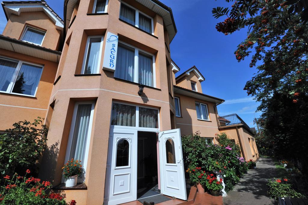 Residenz Saturn Apartment เวบา ภายนอก รูปภาพ